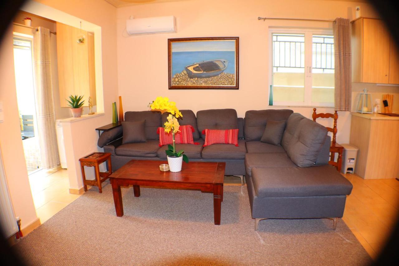 Filoxenia Apartment 雅典 外观 照片